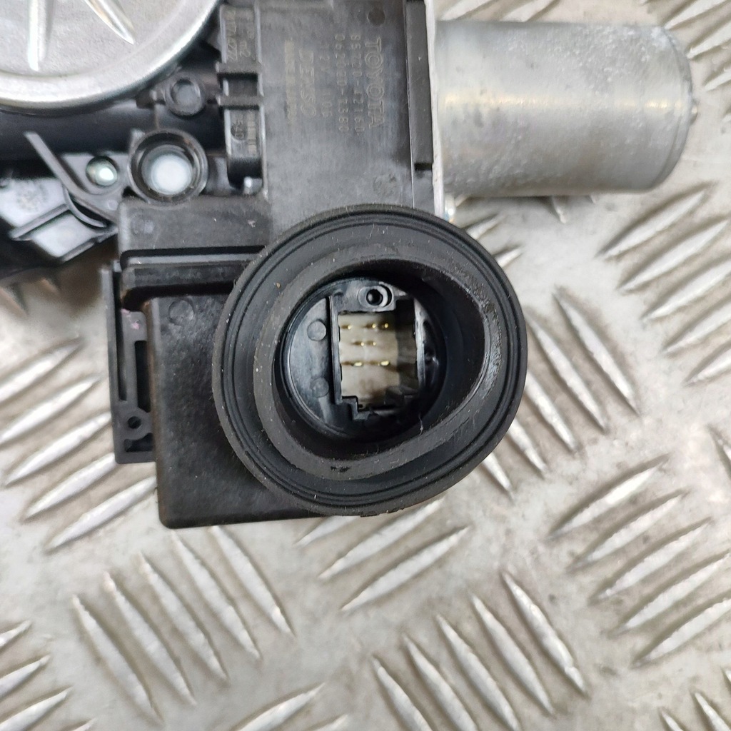 фото №6, Toyota bz4x 2024 задняя сторона левая электрический подъемник стекло дверь задних