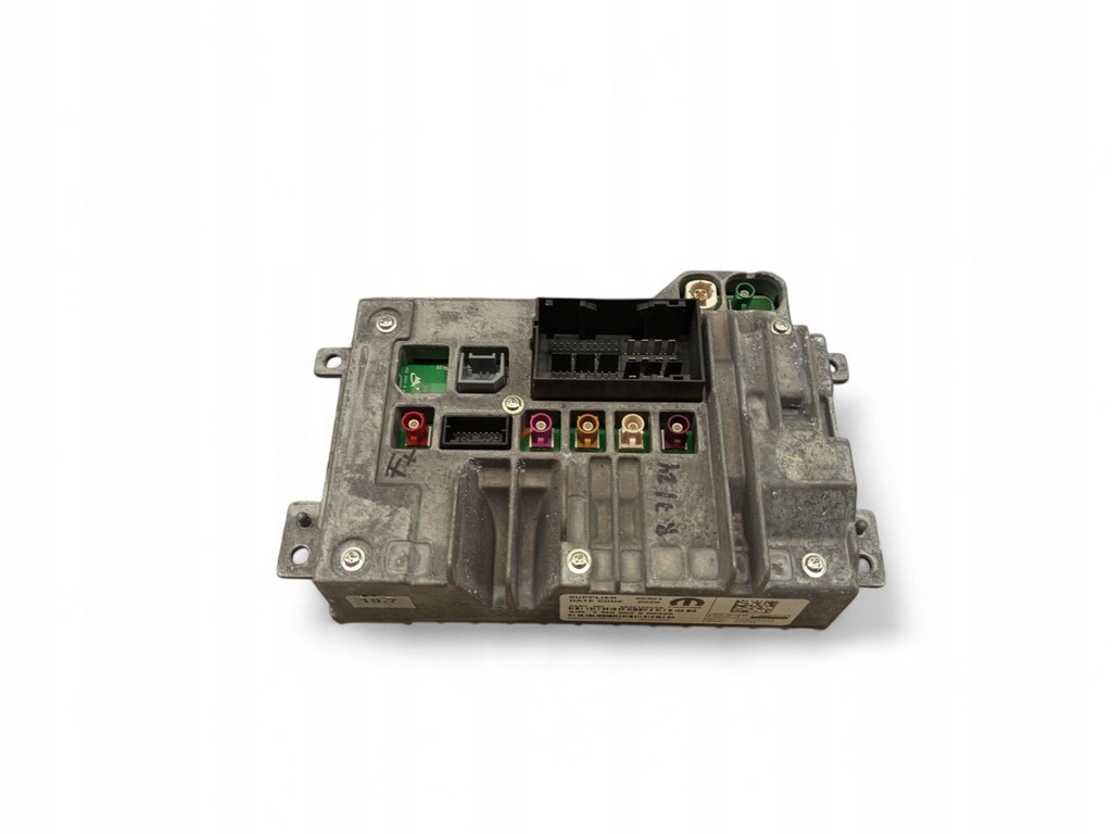 фото №1, Chrysler pacifica 68351931ag панель / радиопроигрыватель cd/dvd/gps