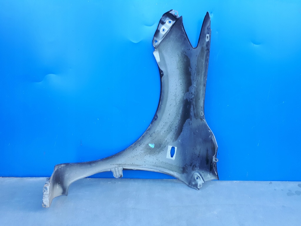 фото №10, Toyota corolla e15 07-10 крыло правый передний