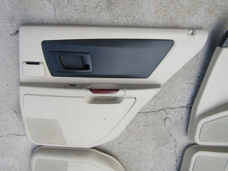 фото №1, Cadillac srx обшивка оббивка двері задня права