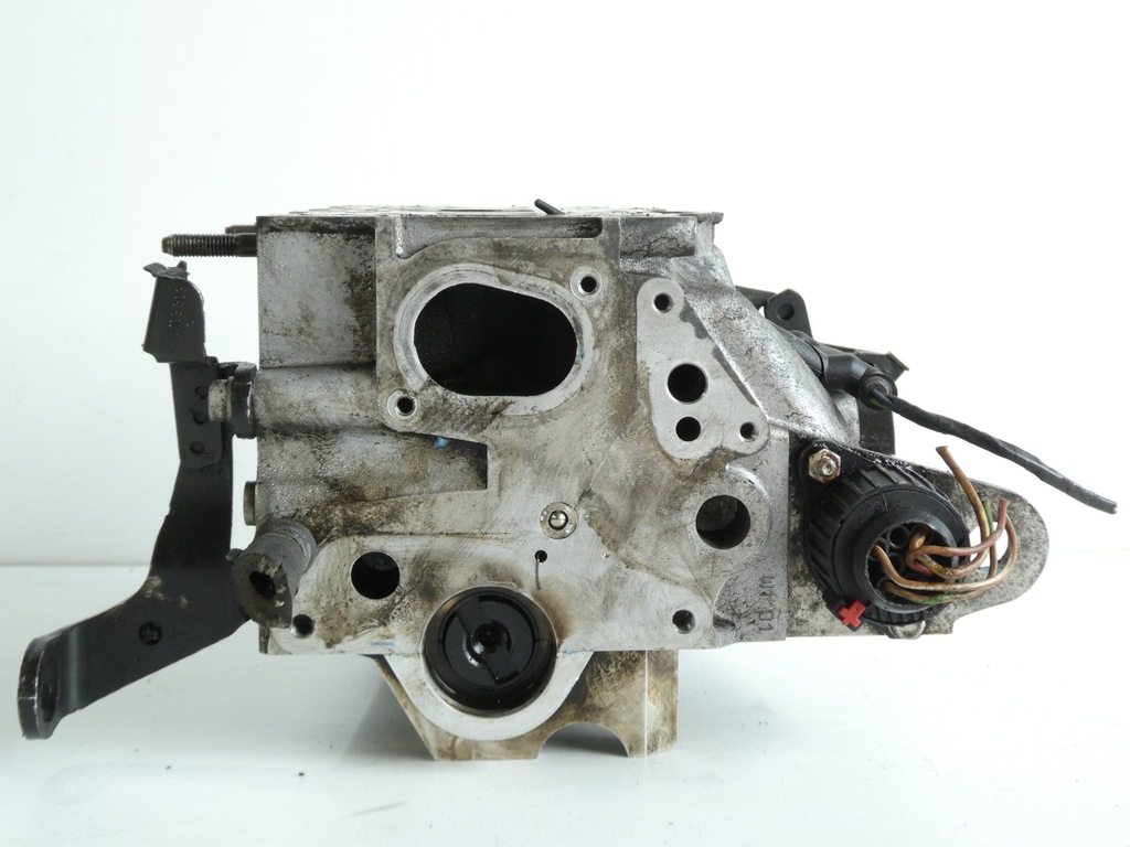 фото №7, Головка двигуна vw lupo audi a2 1.4tdi 045103373h