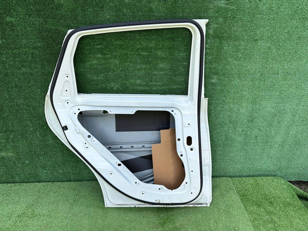 фото №13, Дверь mercedes b-klasa w246 левый задняя