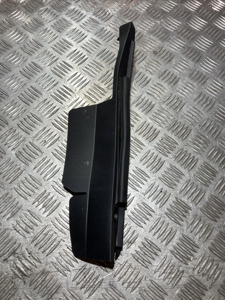 фото №1, Молдинг заглушка прокладка крыла левая toyota rav4 v 19-