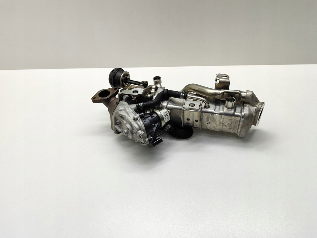 фото №9, Bmw 5 g30 g31 2018 с передний радиатор выхлопных газов egr