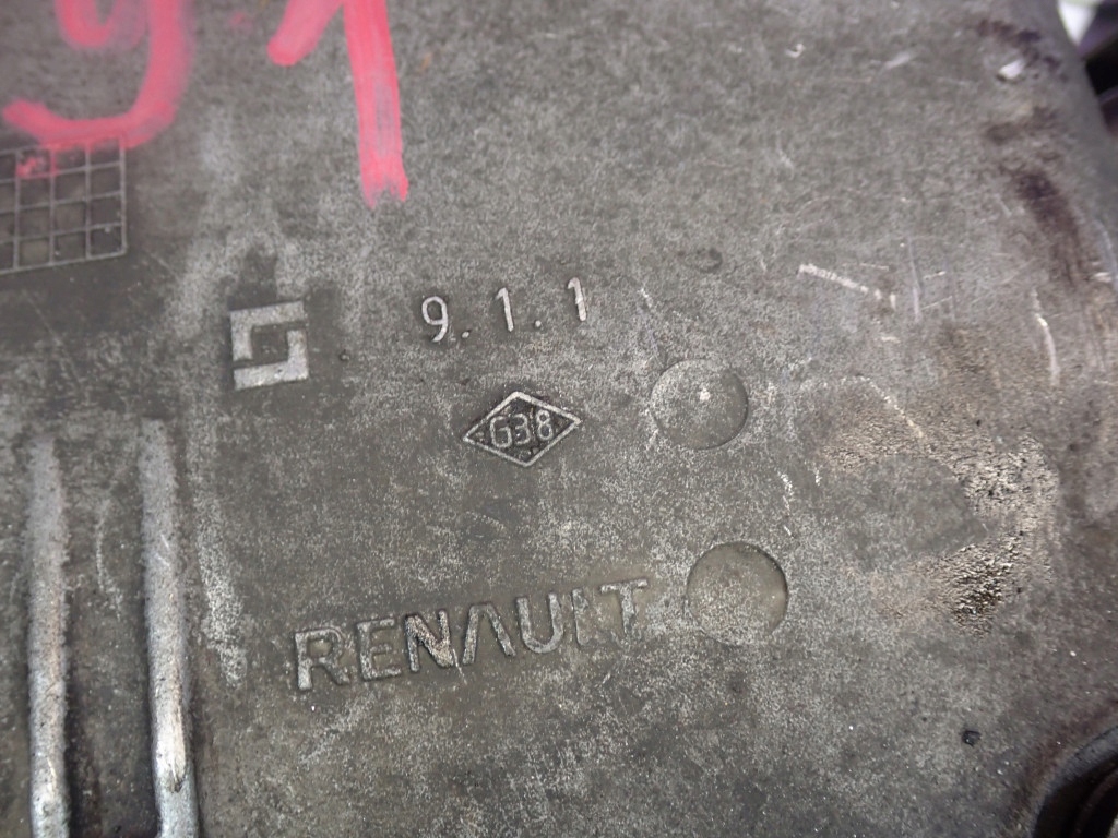 Renault megane 1 99-03 1.4 k4j710 піддон масляна Зі Шроту