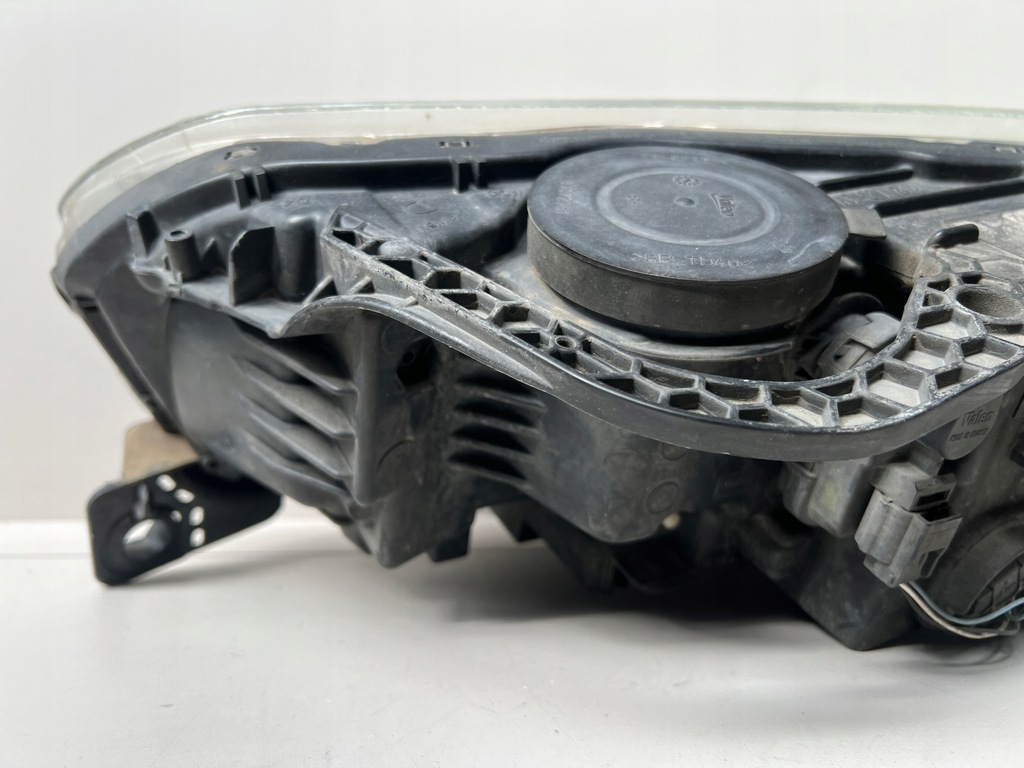 фото №12, Лампа передняя правая citroen c5 iii обычная 9672694080