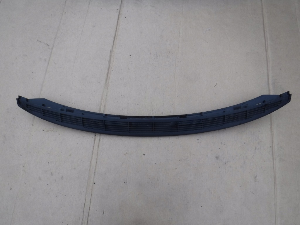 фото №1, Bmw оригинальный номер 7058347 жабо защита серые