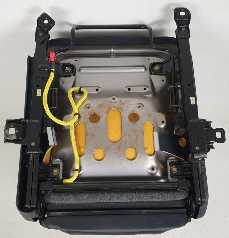 фото №8, Сиденье правый перед mitsubishi lancer vii