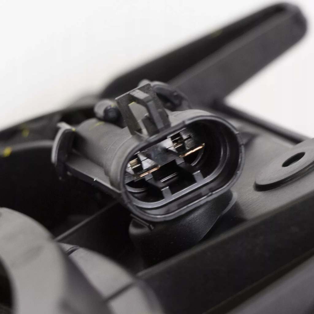 Fiat оригинальный номер 52052605 вентилятор радиатора Доставка