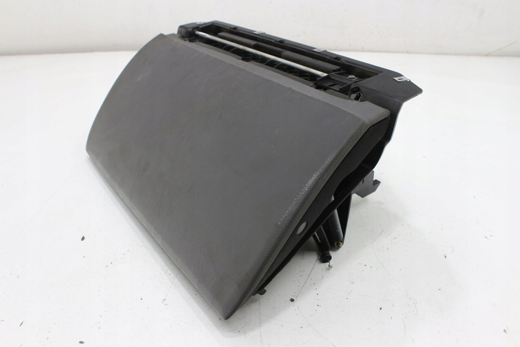 фото №9, Бардачок пасажира eu bmw 6 e63