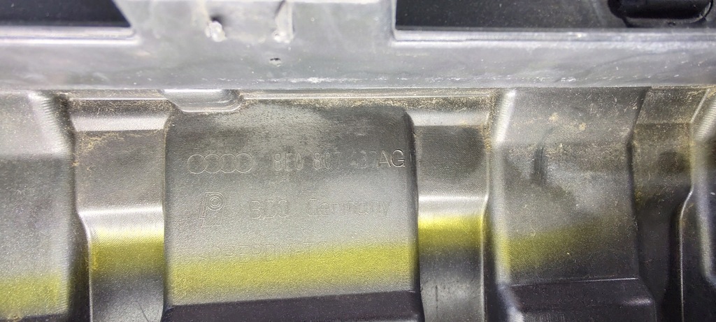 фото №10, Audi a4 b7 бампер перед передній 8e0807437ag