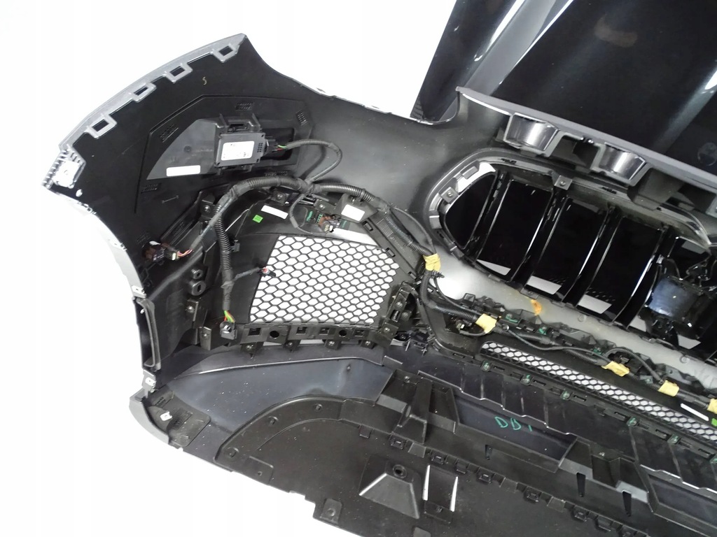 фото №8, Перед бампер передний капот лампа правая + левая maserati grecale trofeo