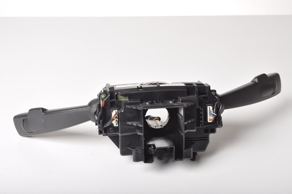 фото №7, Volvo v60 переключатель комбинированный 31334643 лента