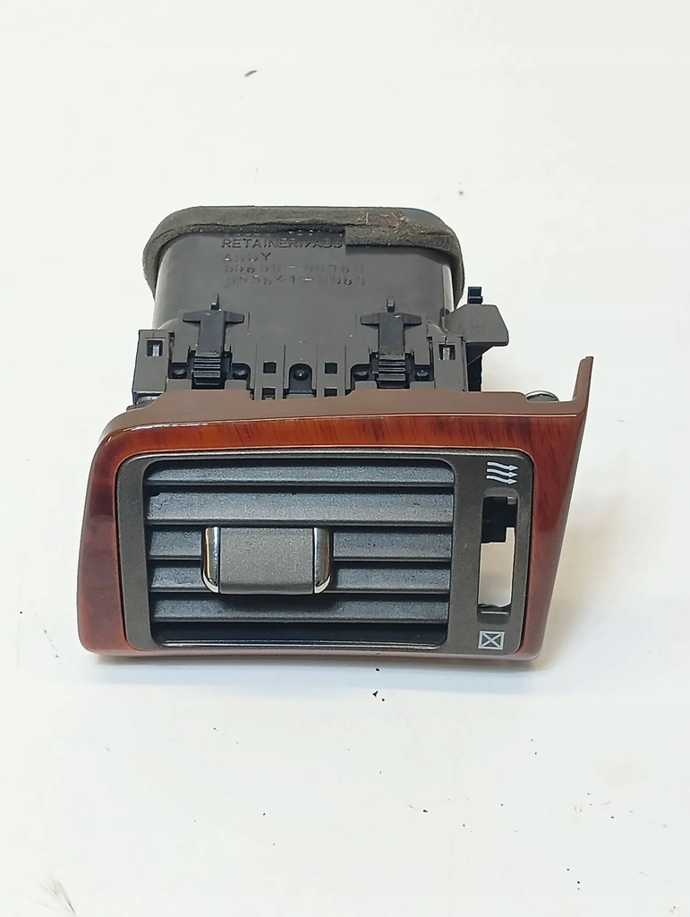 фото №2, Lexus ls 430 2004 решётка обдув боковая rhd