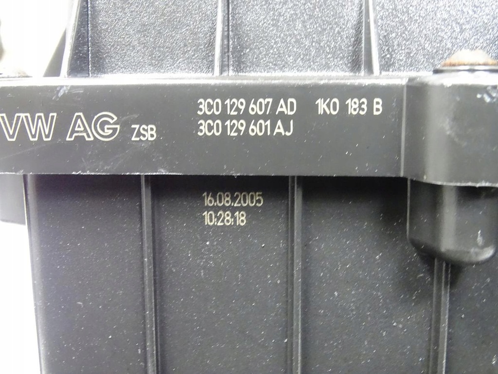 фото №9, Vw audi фильтр воздуха 3c0129607ad