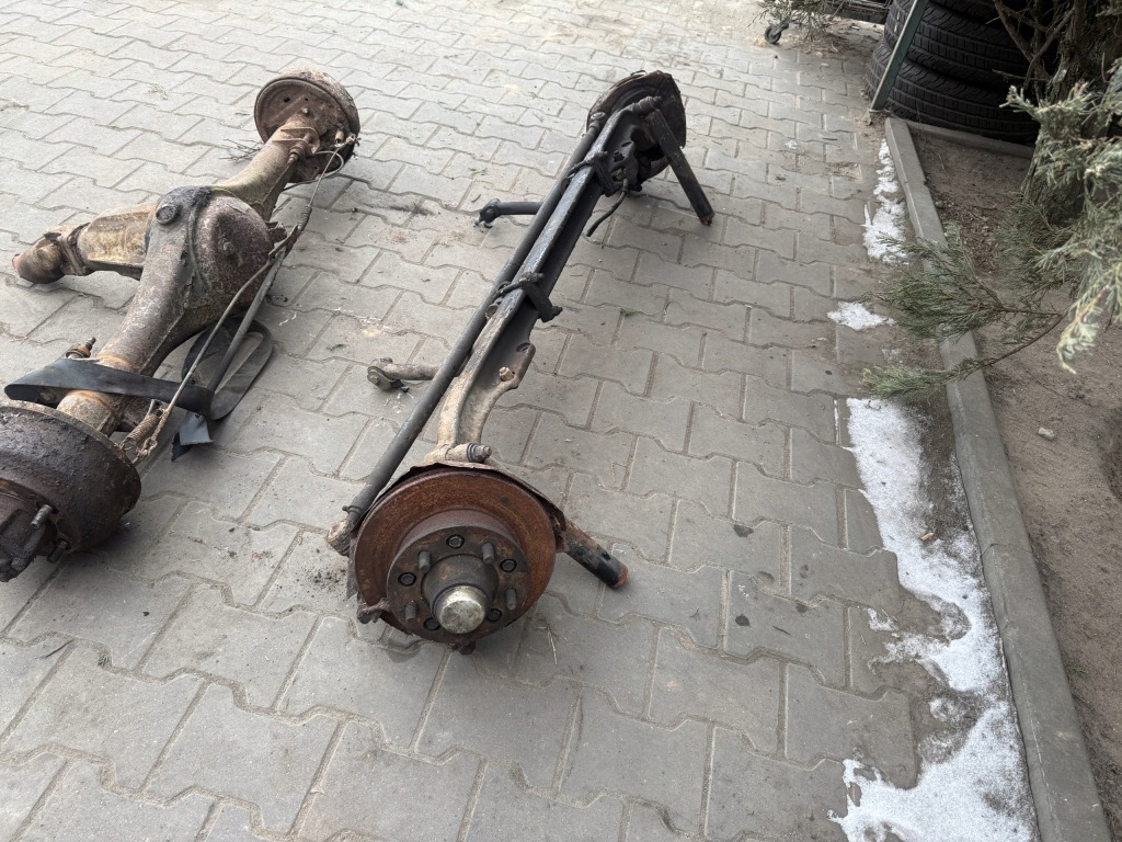 Oś передняя балка поворотный кулак перед daewoo lublin Цена