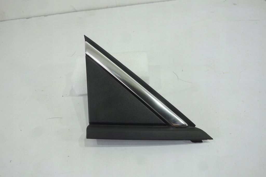 фото №1, Треугольник зеркало правый opel crossland 13482331