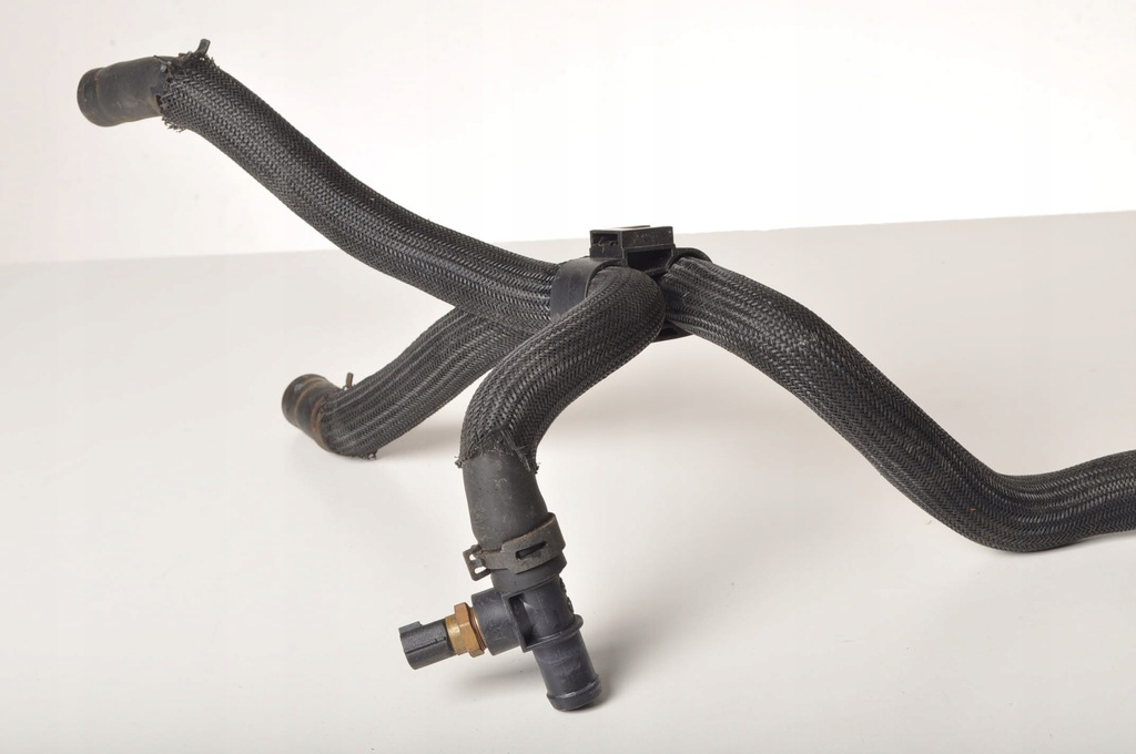 фото №7, Nissan leaf i ze0 труба шланг wody