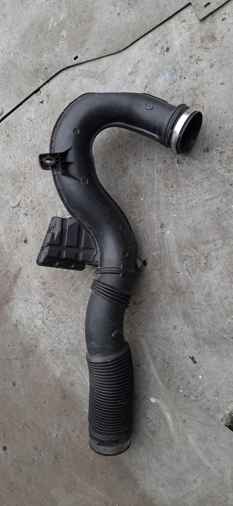 фото №8, Труба шланг интеркулер trafic iii 165755972r