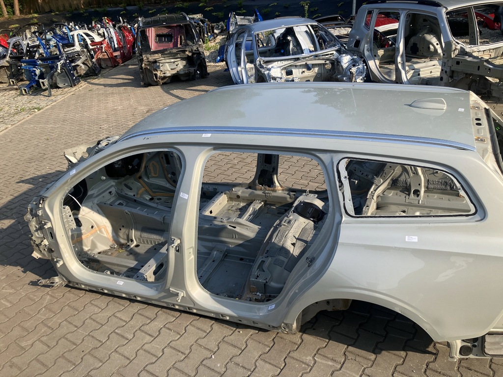 фото №1, Рейлинг крышный левый volvo v60 ii