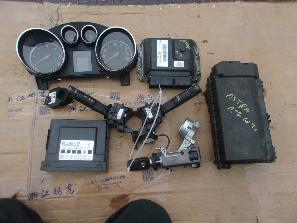 фото №1, Набір стартовий astra iv j 1.7 cdti 55577647