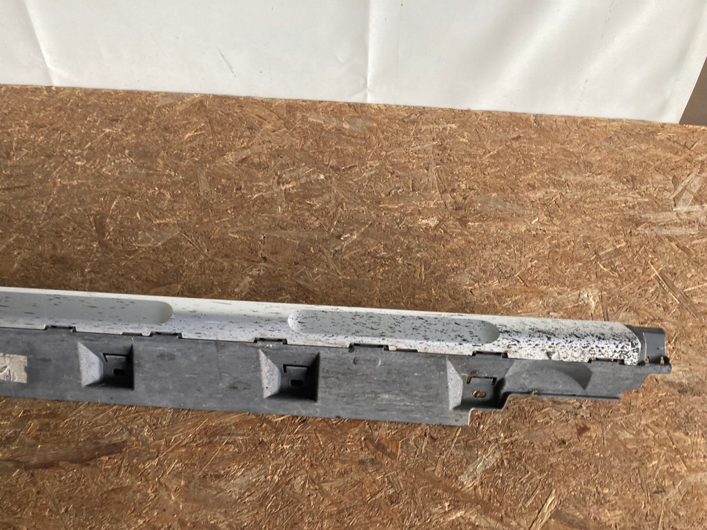 фото №5, Passat b8 alltrack 3g9853856 молдинг порог правая