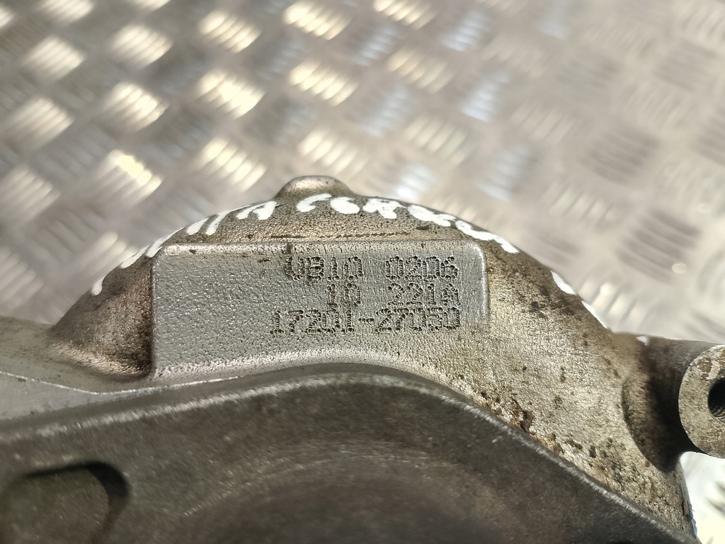 фото №6, Турбонагнетатель turbo toyota corolla verso i 2.0d d4-d 90km 17201-27050 ihi