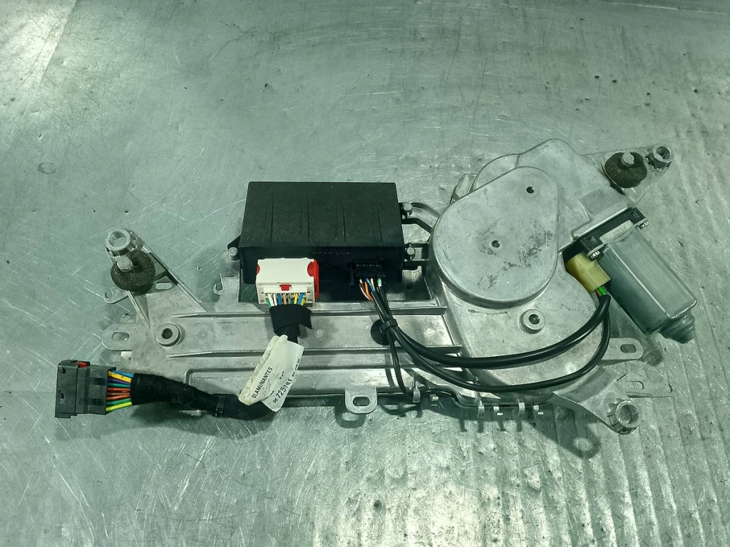 фото №6, Привод крышки электрический peugeot 508 gt line 9677615380