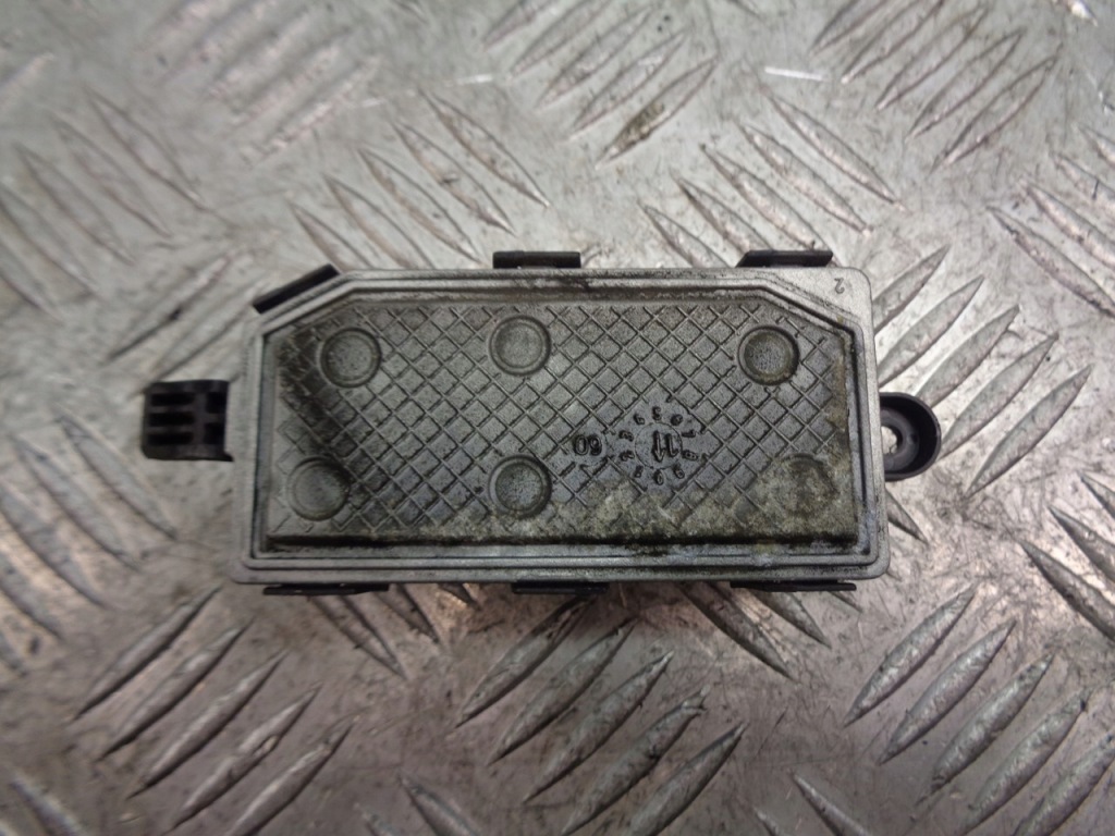 фото №1, Резистор резистор вентилятор mondeo mk4 6g9t19e624db