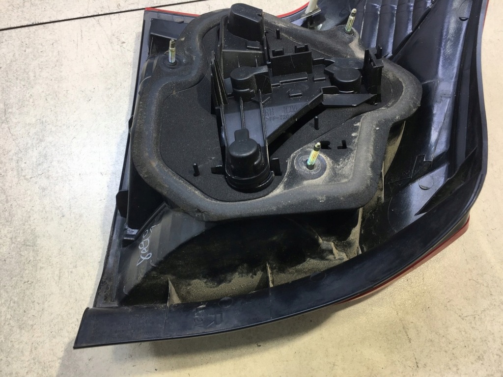 фото №6, Лампа правый задняя corolla e12 1.6