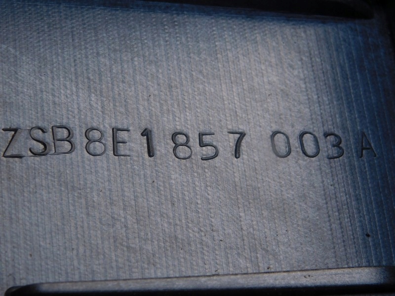 фото №13, 03/22 audi a4 b6 приборная панель приборная консоль приборная панель