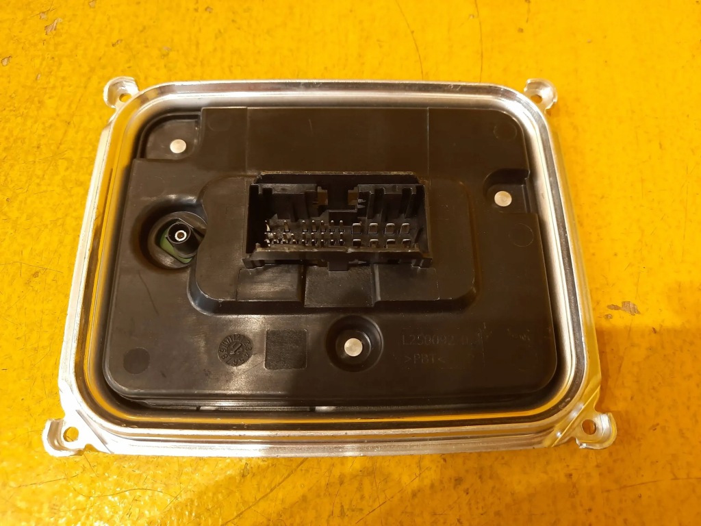 фото №1, Mercedes-benz glc x254 eqc перетворювач модуль led a2969004601