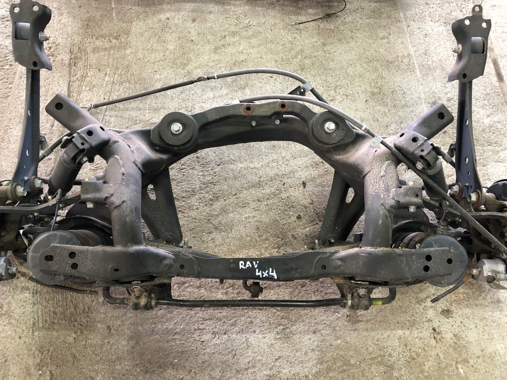фото №8, Toyota rav 4 4x4 балка подвеска задняя