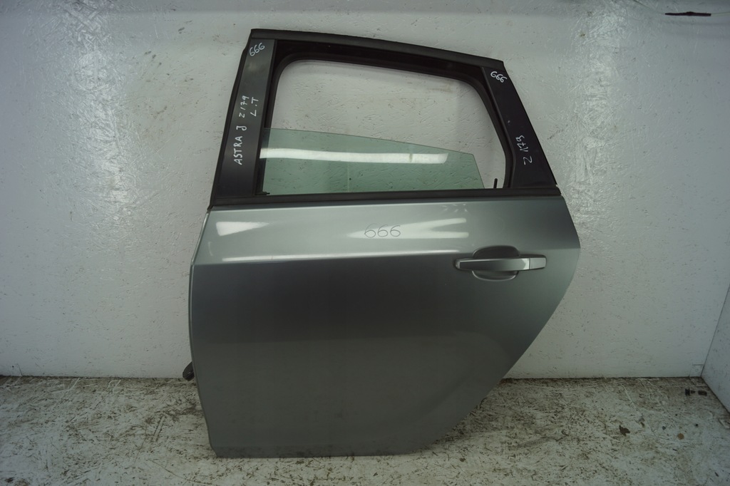 фото №2, Двері лівий задня opel astra j hb