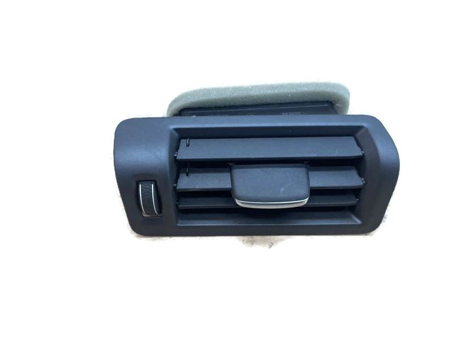 фото №1, Volvo xc90 решітка обдув права 31469791