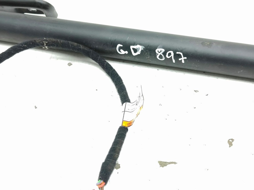 фото №7, Maserati levante 2017 правая сторона амортизатор крышки задний багажника