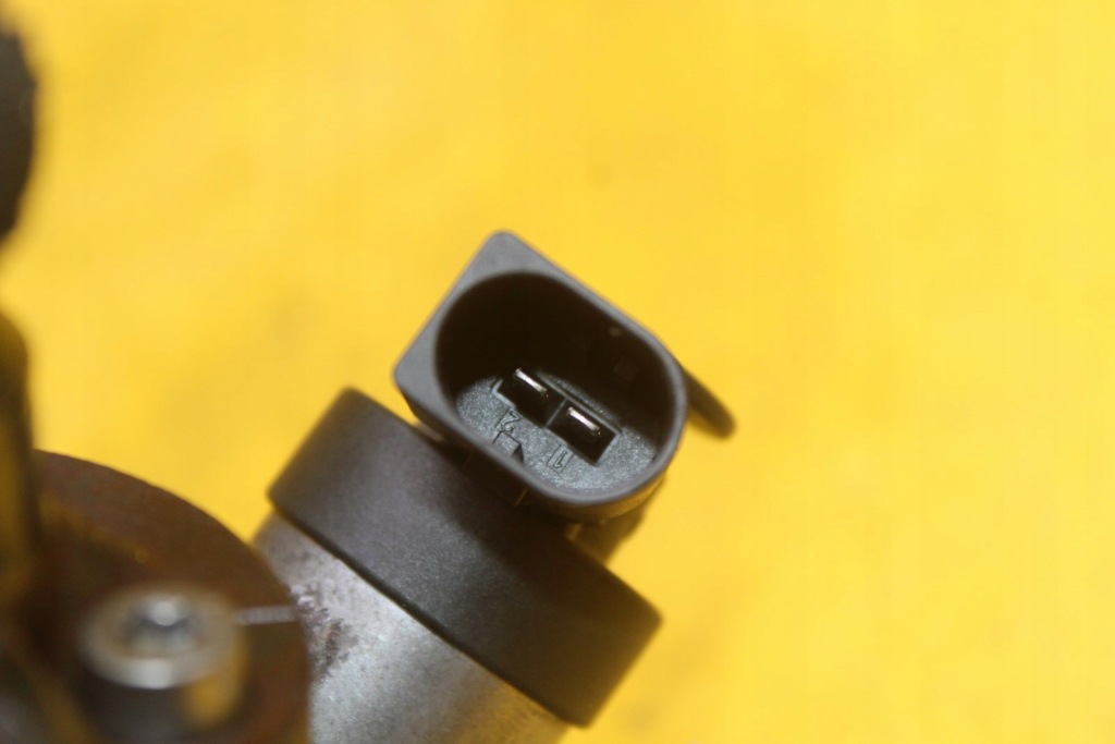 Насос упорскування mercedes w213 w205 w177 w247 a6540700001 2.0 cdi Недорого