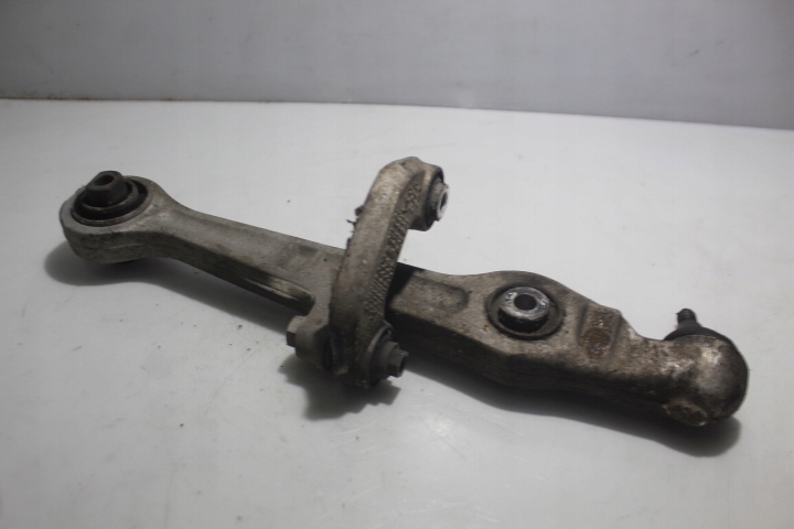 фото №1, Рычаг левый передний нижний lexus is ii 220