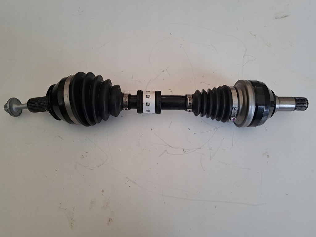 фото №1, Приводной вал перед левая комплектная mercedes w177 amg a1773303701