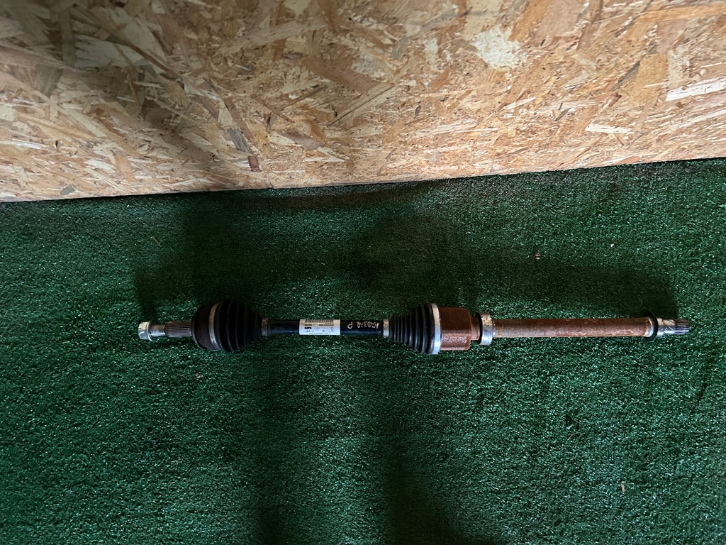 фото №1, Półośka права перед renault kadjar 1.3b автоматична коробка передач