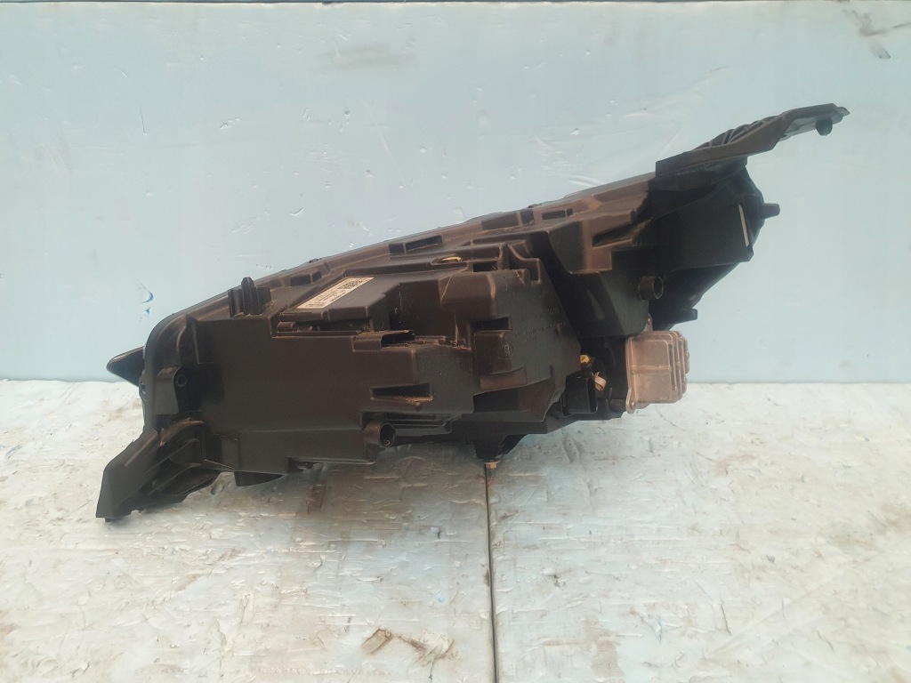 фото №3, Лампа opel corsa f full led правая перед передняя