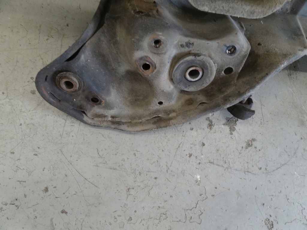 фото №15, Подрамник полный подрамник mitsubishi galant viii 2003