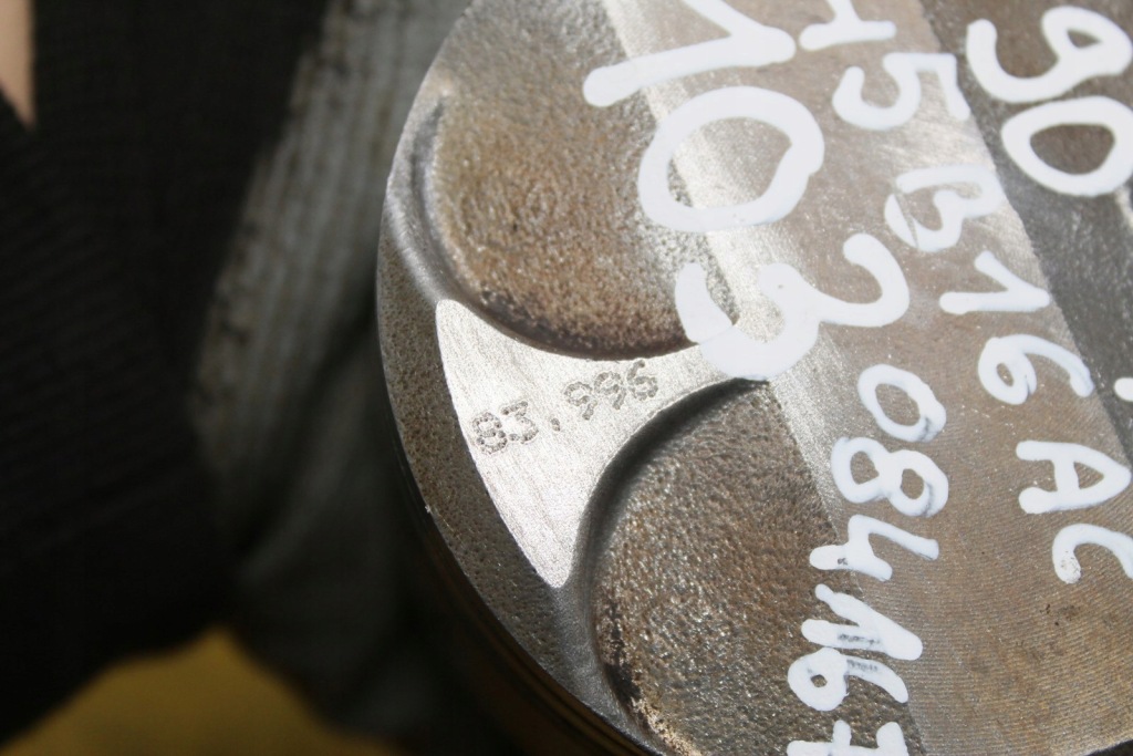 фото №11, Поршень шатун bmw e90 1.6 16v n45b16ac 084167