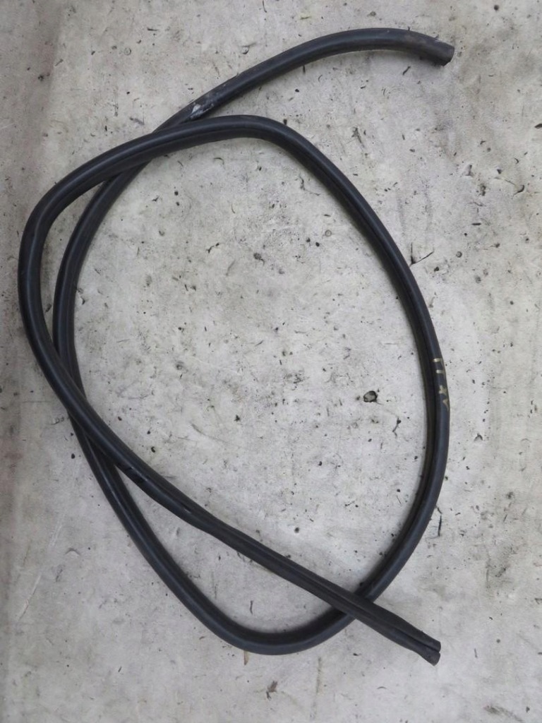 фото №1, Прокладка дверь левый правый задняя subaru xv