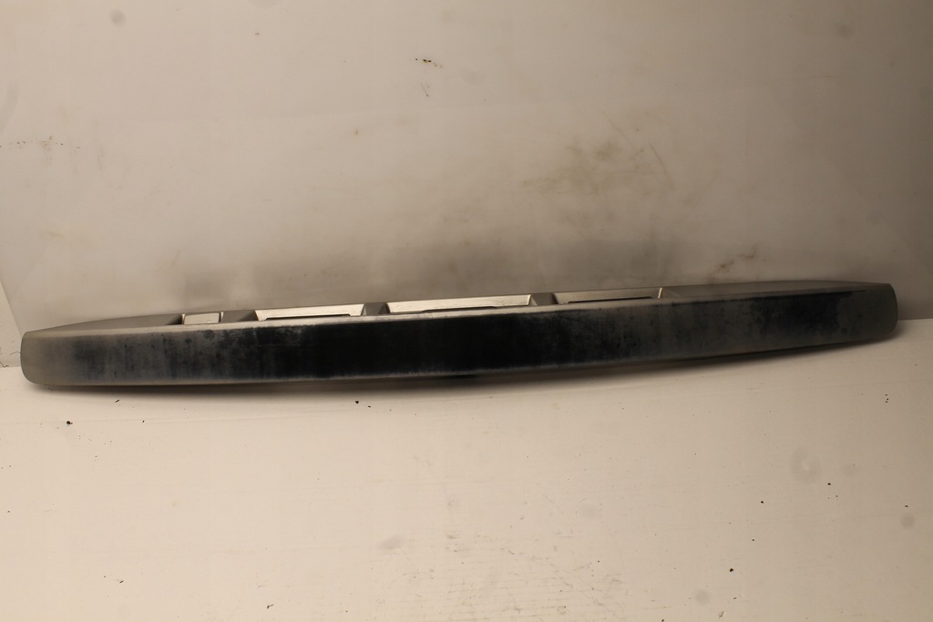 фото №1, Накладка крышки микровыключатель renault grand scenic iii 2010