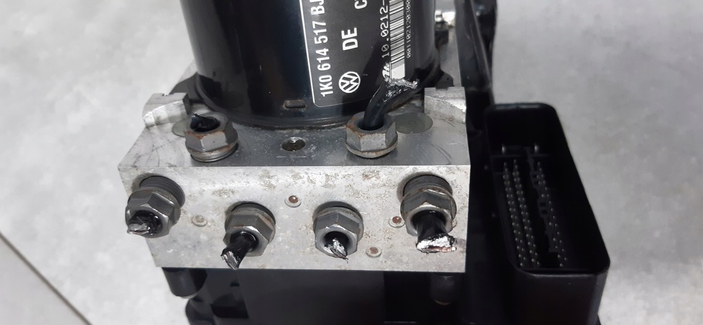 фото №7, Audi a3 8l насос abs 1k0614517af