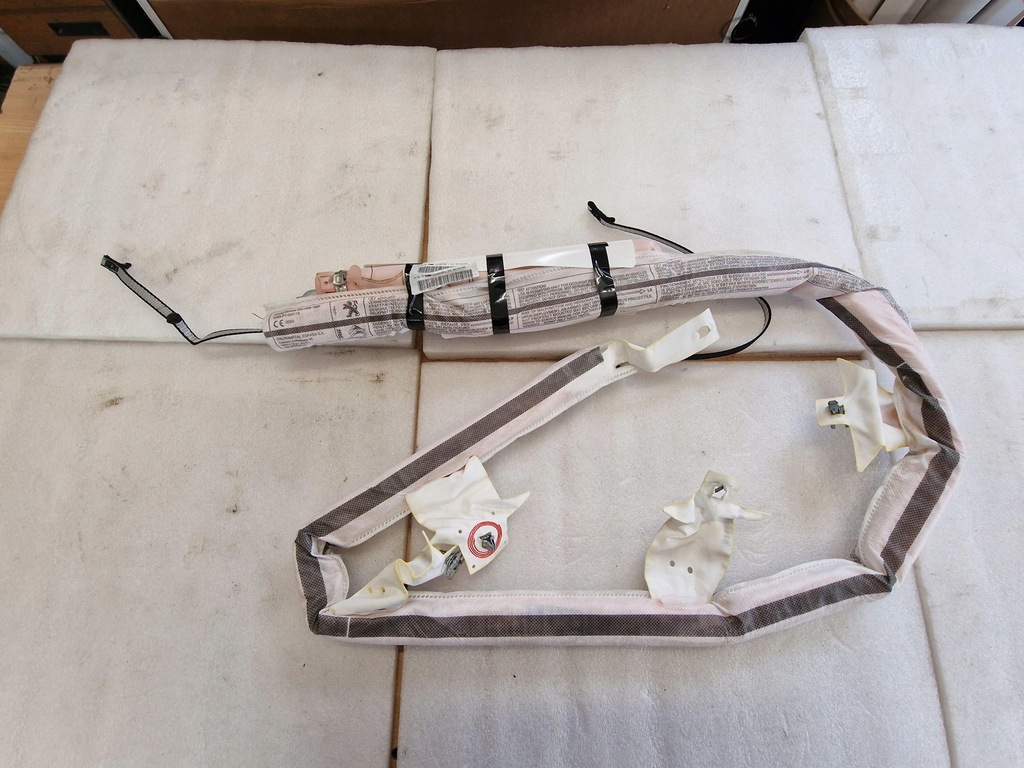 фото №1, Шторка безопасности воздушная левая combo e berlingo iv rifter proace 9817292080