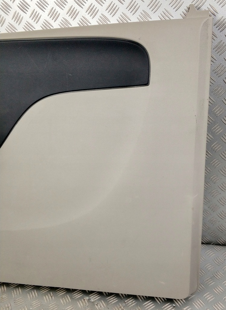 фото №5, Обшивка правый задняя lancia chrysler voyager v 11-