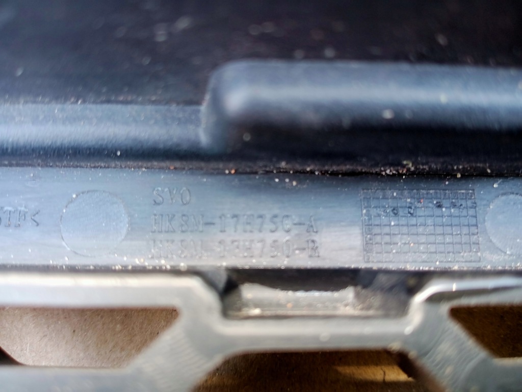 фото №7, Jaguar f-pace решітка середня бампера перед 2016r 5