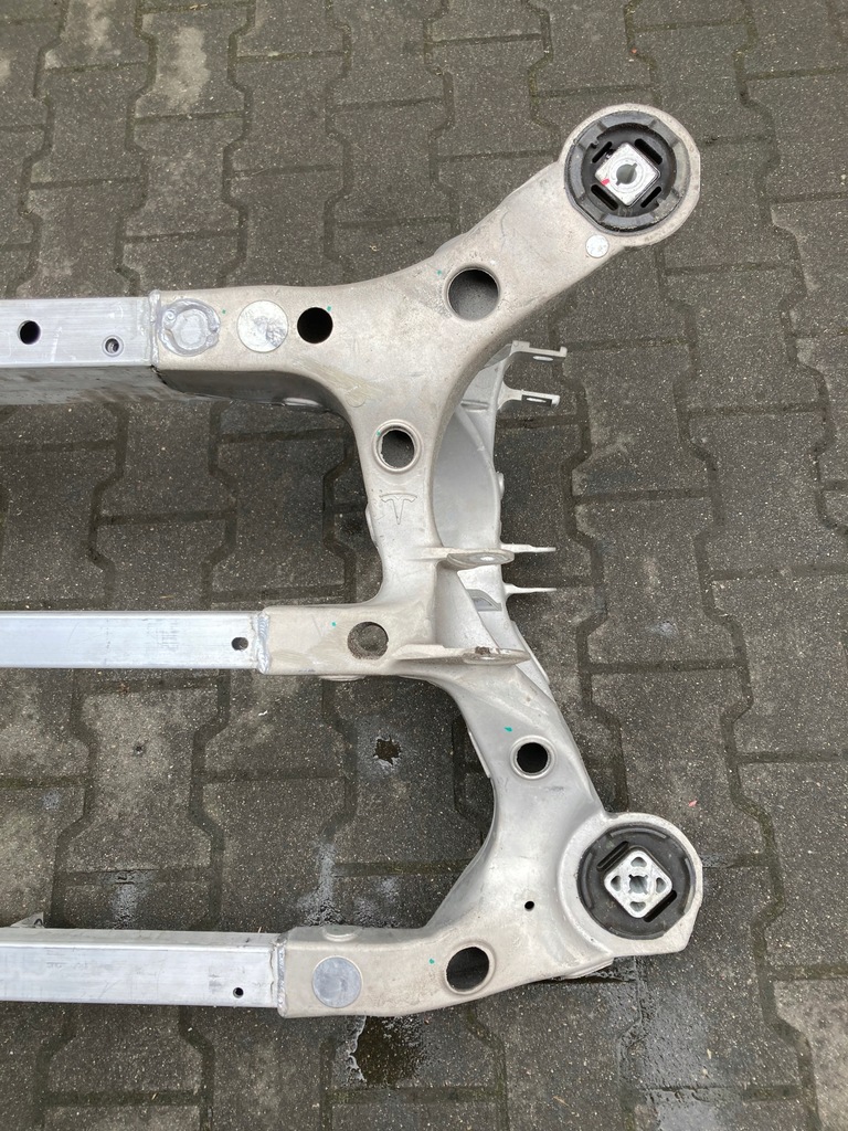 фото №8, Подрамник подрамник tesla s lift 1009826-00-a